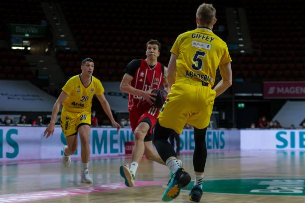 大的比赛阅 大的比赛阅